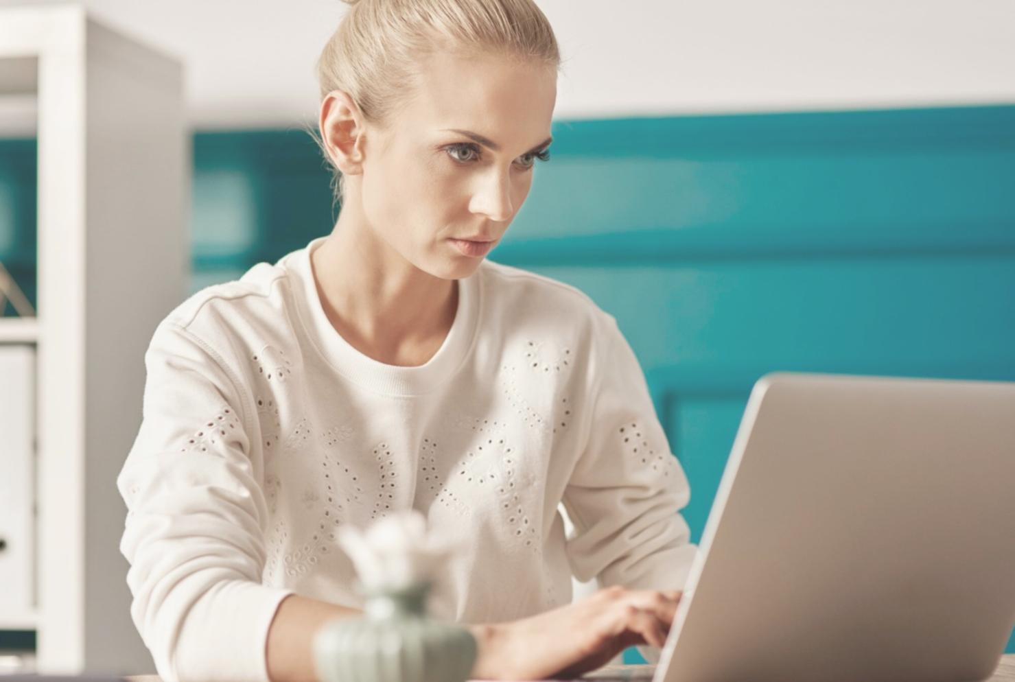 Environnement de travail organisé avec outils financiers